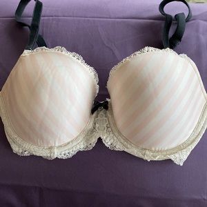 Victoria Secret bra